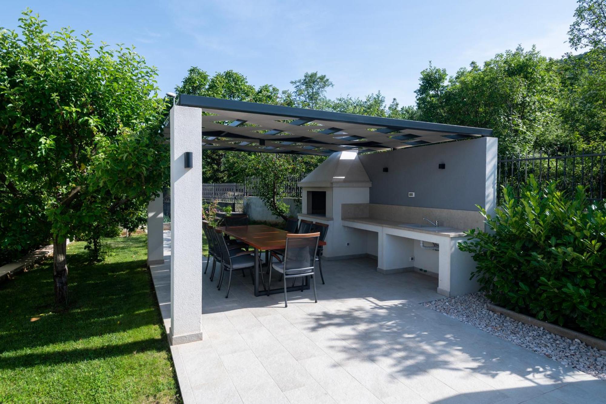 Villa Latica Dicmo Luaran gambar